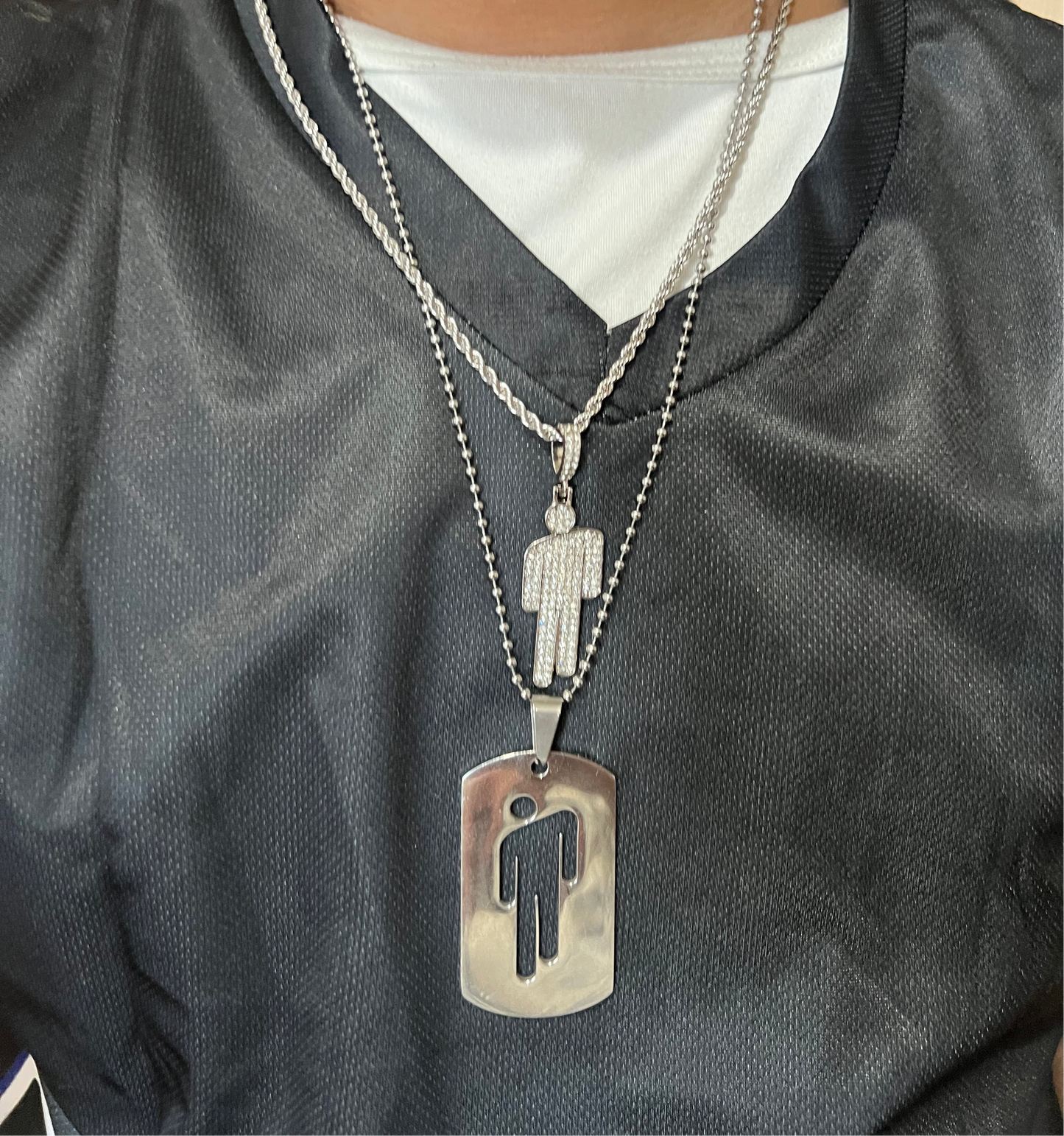 Billie eilish dogtag and silver blohsh necklace bundle includes 2 necklaces silver&dogtag