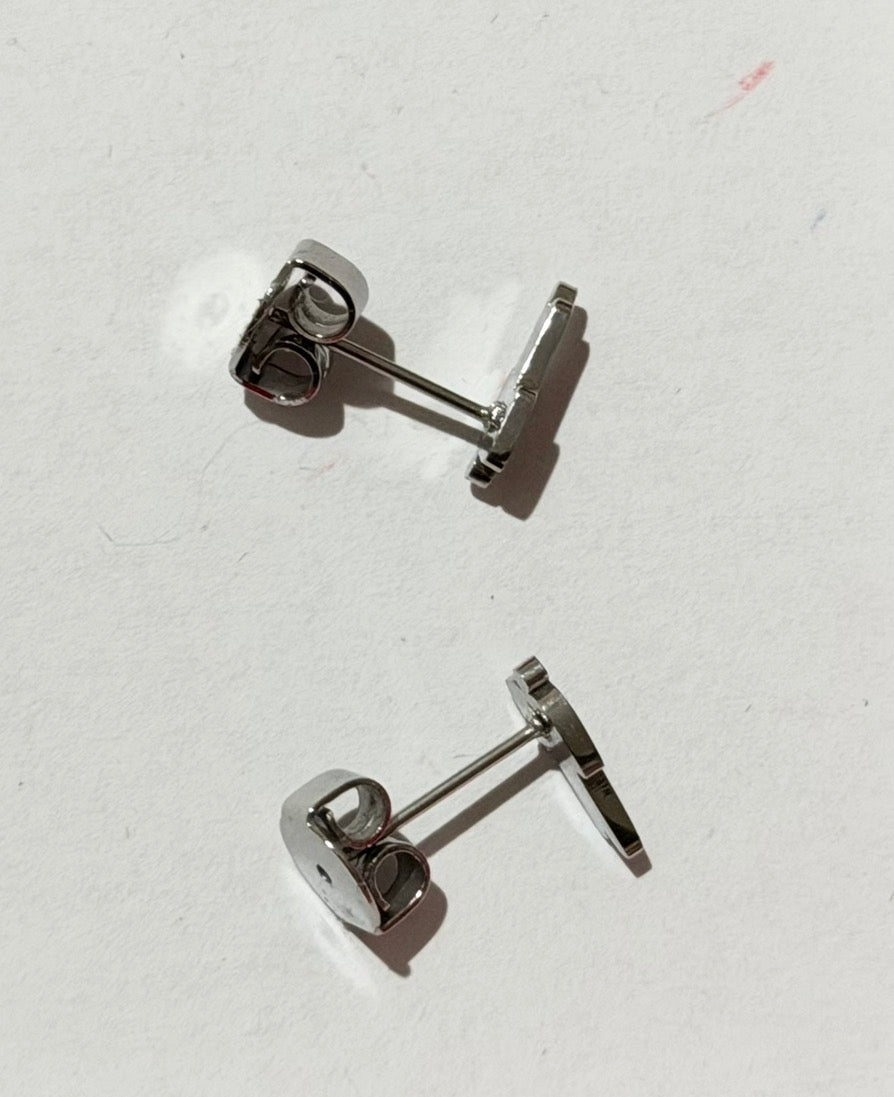 Billie Eilish Stud earings stainless steel same size as OG non tarnishing shiny