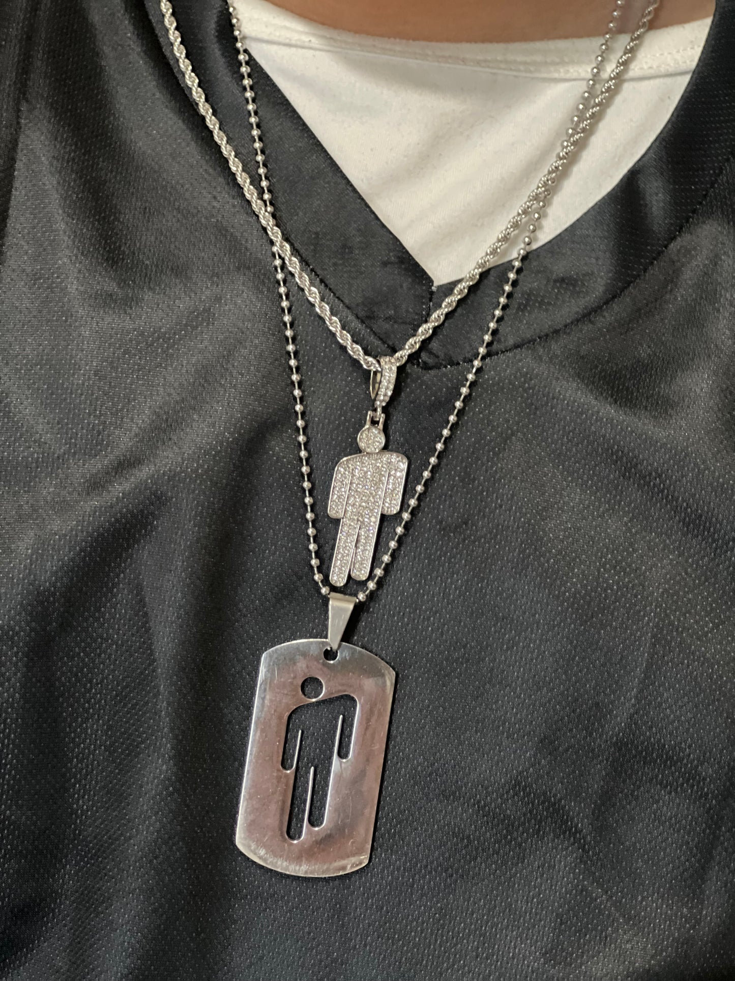 Billie eilish dogtag and silver blohsh necklace bundle includes 2 necklaces silver&dogtag